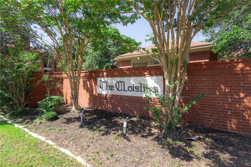 1556 Bennett St, Bryan, TX, 77802-1253 | Card Image