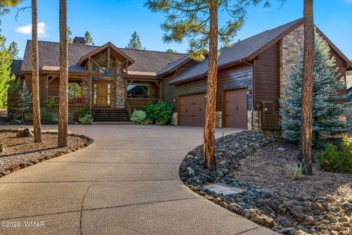 3861 W Hawthorn Rd, Show Low, AZ, 85901-2966 | Card Image