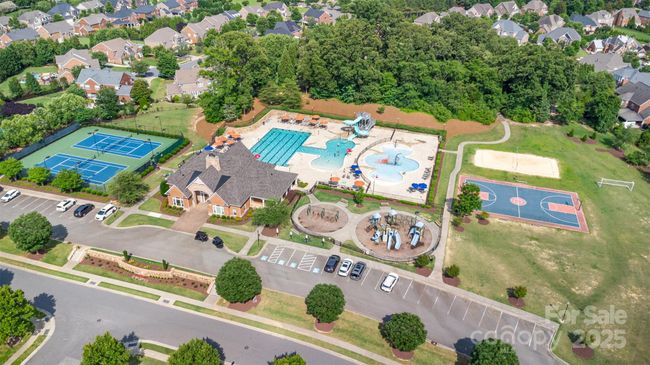 10106 Silverling Dr, House other with 4 bedrooms, 4 bathrooms and null parking in Waxhaw NC | Image 48