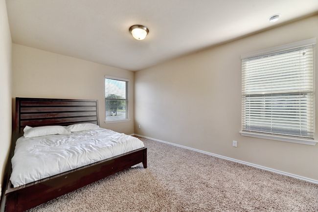 Secondary bedroom upstairs | Image 20