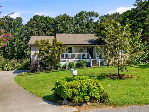204 Carly Dr, Dalton, GA, 30721-8941 | Card Image