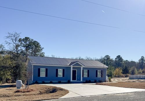 99 Bomar Pl, Walterboro, SC, 29488-9621 | Card Image