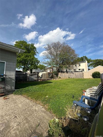 129-19 145th Street, House other with 2 bedrooms, 1 bathrooms and null parking in Jamaica NY | Image 3