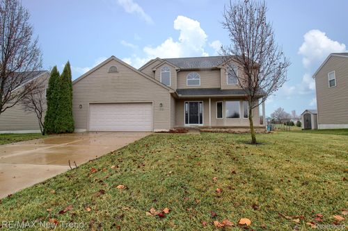 508 Heartwood Ln, Saline, MI, 48176-8603 | Card Image