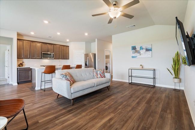 111 El Capitan Loop, House other with 4 bedrooms, 2 bathrooms and null parking in Dripping Springs TX | Image 11