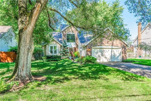 4830 Bradley Rd, Westlake, OH, 44145-5107 | Card Image