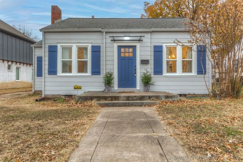 3210 E 3rd St, Tulsa, OK, 74104-2120 | Card Image