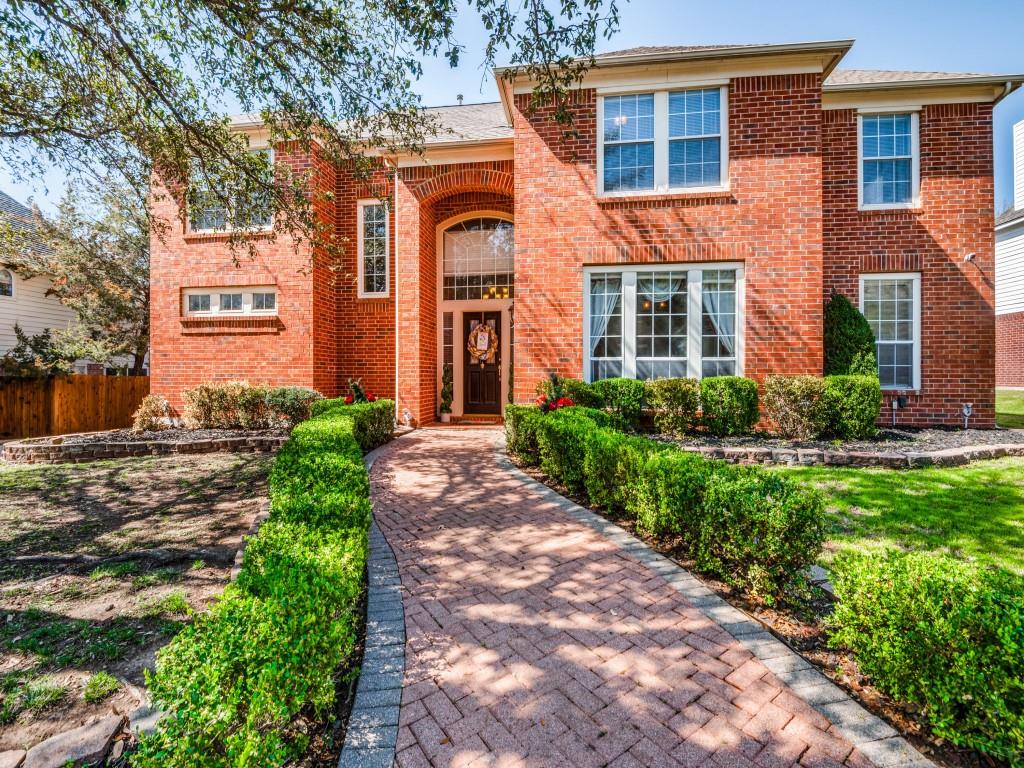1540 Lakeview Drive, For Sale in Keller Zoocasa