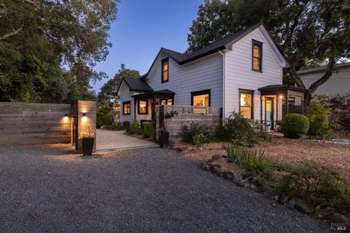 7225 Wilton Avenue, Sebastopol, CA, 95472 | Card Image