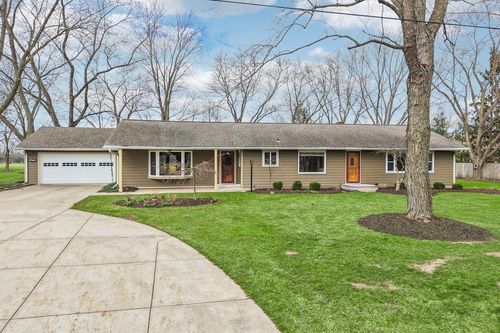 1433 N Golden Lake Road Road, Summit, WI, 53066 | Card Image