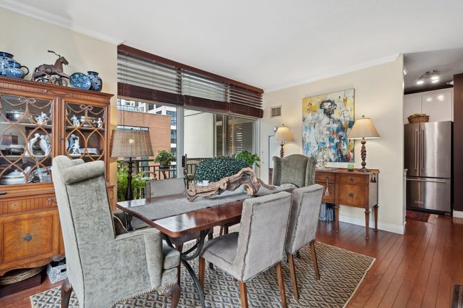 APT-1409 - 21 W Chestnut St, Condo with 2 bedrooms, 2 bathrooms and 1 parking in CHICAGO IL | Image 13