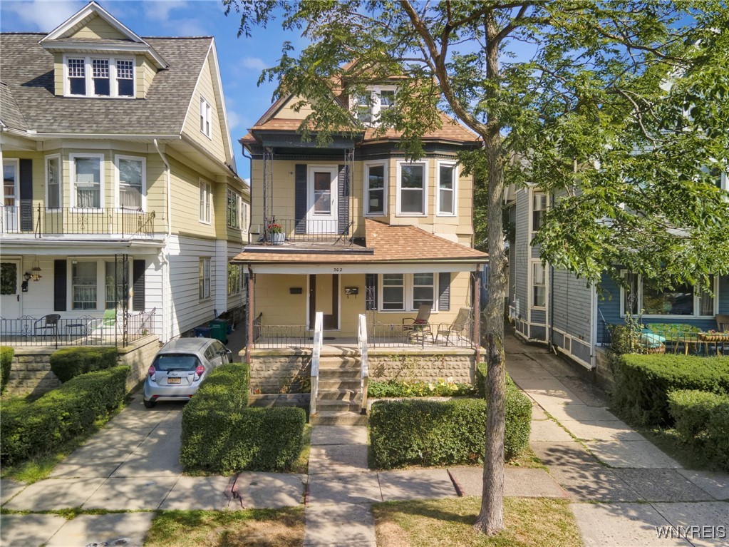 Delavan Ave, Buffalo, NY 14213