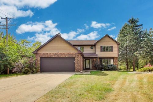 552 Irvington Ct, Bartlett, IL, 60103-4653 | Card Image