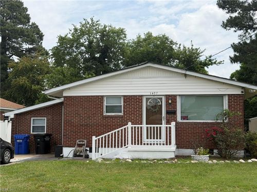 1407 Ekstine Dr, Portsmouth, VA, 23701-3943 | Card Image