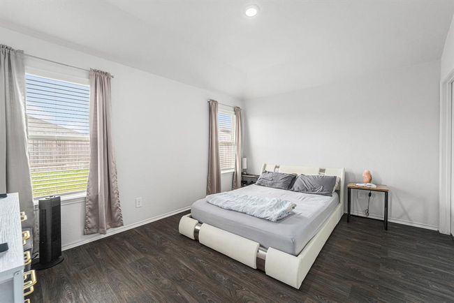Master Bedroom | Image 14