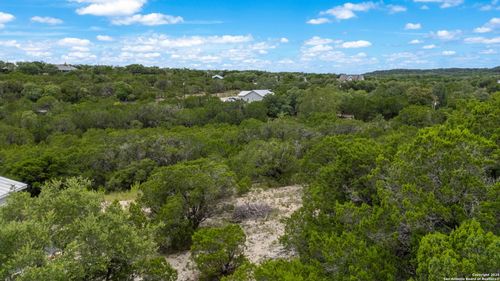 121 Bogi St, Canyon Lake, TX, 78133-2044 | Card Image