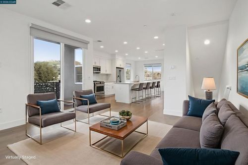 257 Bolt Ct, Hayward, CA, 94544-7777 | Card Image