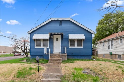 3700 Viking Ave, Saint Louis, MO, 63125-1140 | Card Image