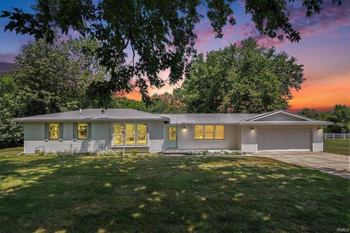 26725 New Road, North Liberty, IN, 46554 | Card Image