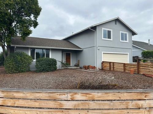980 S Ely Boulevard, Petaluma, CA, 94954 | Card Image