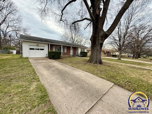 1208 W 20th St, Lawrence, KS, 66046-2632 | Card Image