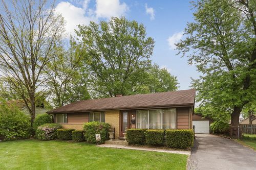 7025 Saratoga Dr, Bridgeview, IL, 60455-2077 | Card Image