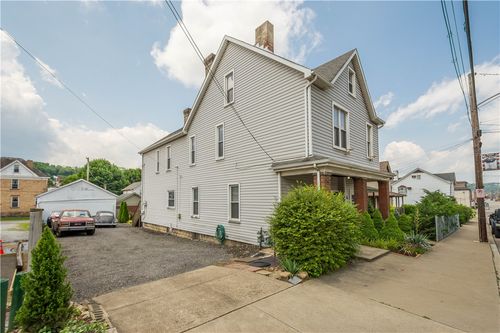 1524 4th Ave, Coraopolis, PA, 15108 | Card Image