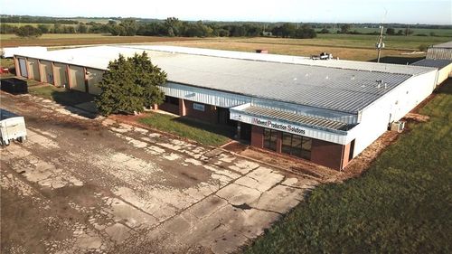 1469 Us Highway 59, Moran, KS, 66755-3994 | Card Image