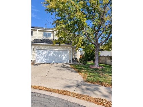 983 Canary Ct, Brighton, CO, 80601-7461 | Card Image