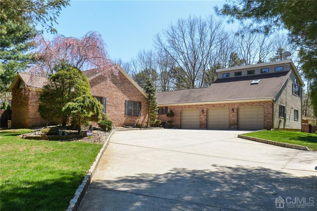 217 Old Road, Sold in Monroe Zoocasa