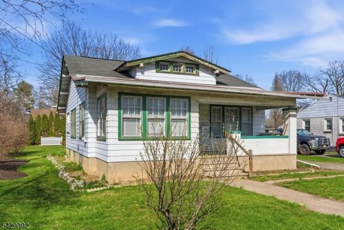 715 New Brunswick Ave, Phillipsburg, NJ, 08865-3913 | Card Image