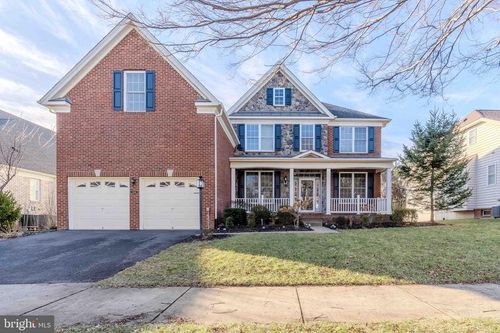 15316 Admiral Baker Cir, HAYMARKET, VA, 20169-8173 | Card Image