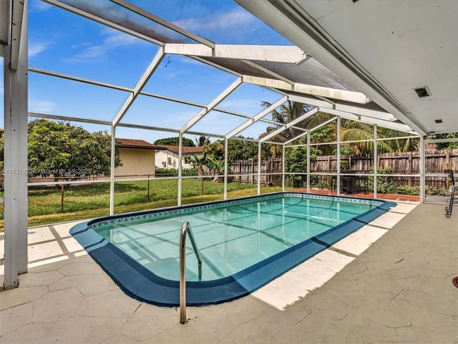 8970 Johnson St, House other with 3 bedrooms, 2 bathrooms and null parking in Pembroke Pines FL | Image 38