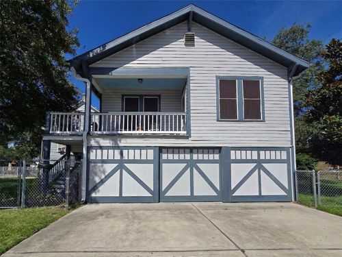 1117 37th St, Galveston, TX, 77550-4116 | Card Image