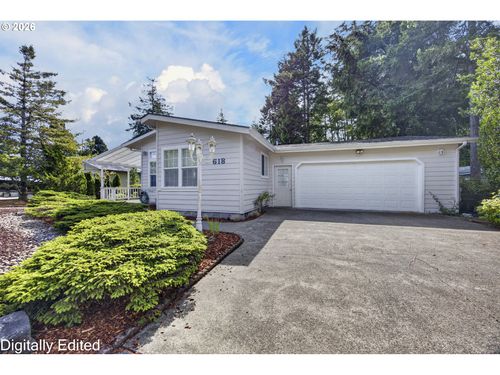618 38th Pl, Florence, OR, 97439-9293 | Card Image