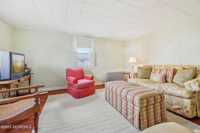 131 Livingston Ave, Home with 5 bedrooms, 2 bathrooms and null parking in New Providence NJ | Image 21