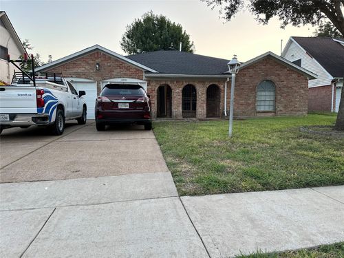 15770 Chimney Rock Rd, Missouri City, TX, 77489-3524 | Card Image