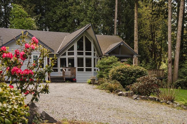 1154 Flume Road, House other with 3 bedrooms, 2 bathrooms and 8 parking in Roberts Creek BC | Image 2