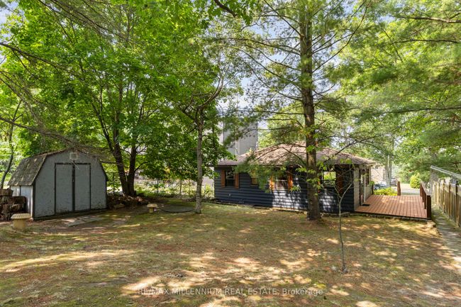 82 Beach Rd, House other with 3 bedrooms, 1 bathrooms and 6 parking in Tiny ON | Image 38