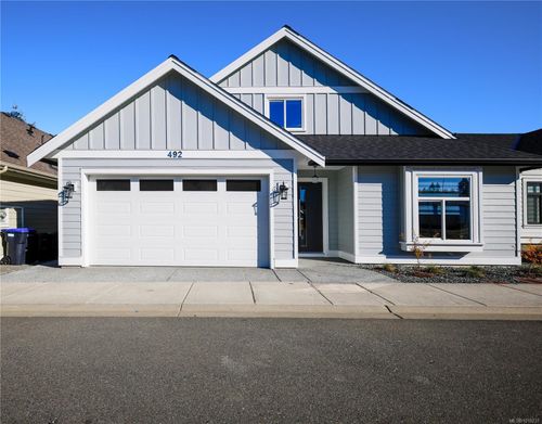 492 Hampstead St, Parksville, BC, V9P0G5 | Card Image