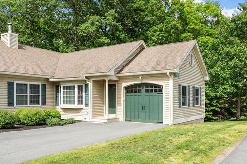 25-25 Flagstone Way, Windham, NH, 03087 | Card Image