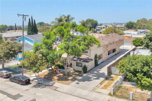 8011 Comstock Ave, Whittier, CA, 90602-2172 | Card Image