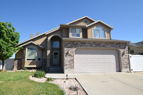 107 E 2100 S, Clearfield, UT, 84015-2259 | Card Image