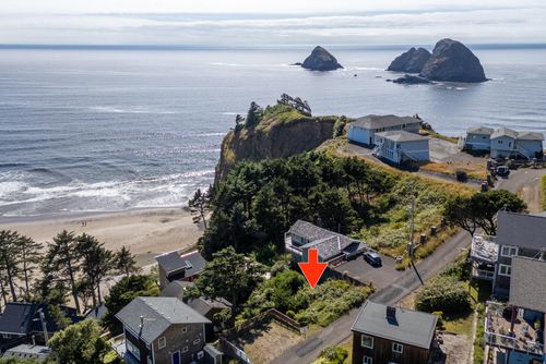 1820 Maxwell Mountain Rd, Oceanside, OR, 97134-8010 | Card Image