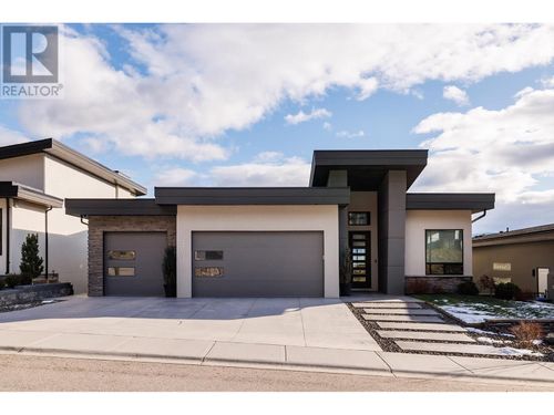 2501 Tallus Heights Dr, West Kelowna, BC, V4T3M2 | Card Image
