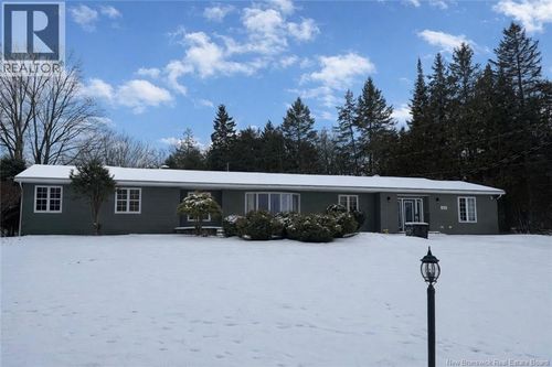121 Graham Dr, Island View, NB, E3E1A2 | Card Image