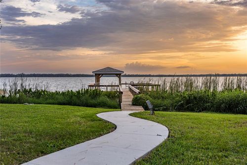 32834 Lakeshore Dr, TAVARES, FL, 32778-5036 | Card Image