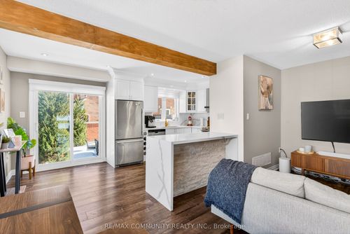 49-1588 S Parade Crt, Mississauga, ON, L5M6E7 | Card Image