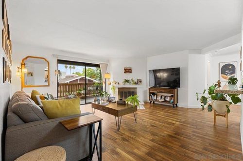 97-1020 E Washington Ave, Escondido, CA, 92025 | Card Image