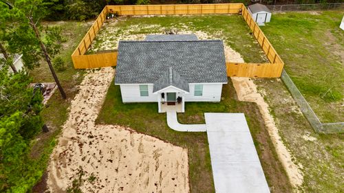 71 E Lafavre Ln, Defuniak Springs, FL, 32433-6545 | Card Image